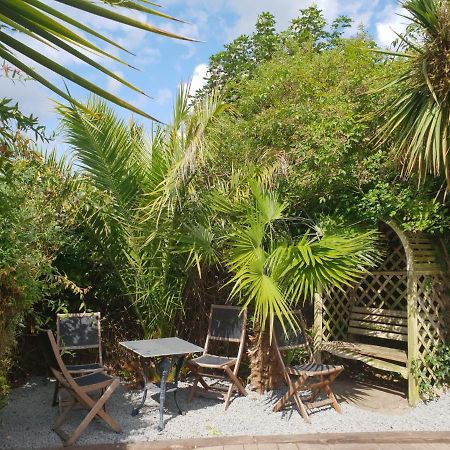 West Hill Retreat Edwardian Balcony Ensuite With Room Served Breakfast & Free Parking Hastings Exterior photo