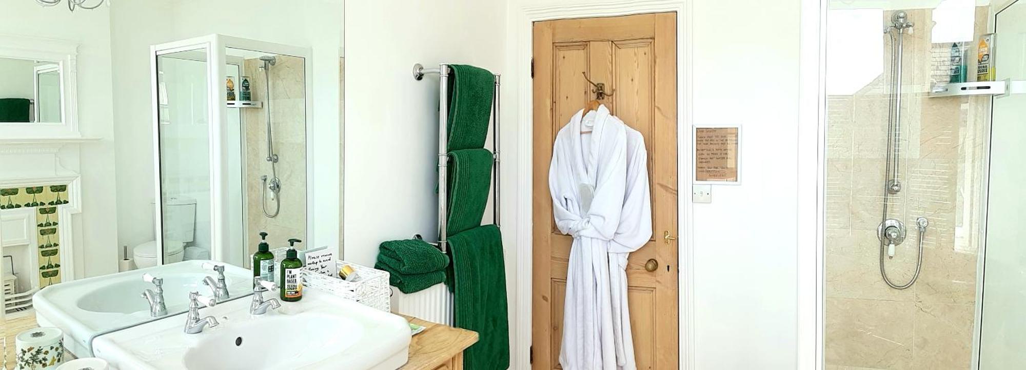 West Hill Retreat Edwardian Balcony Ensuite With Room Served Breakfast & Free Parking Hastings Exterior photo